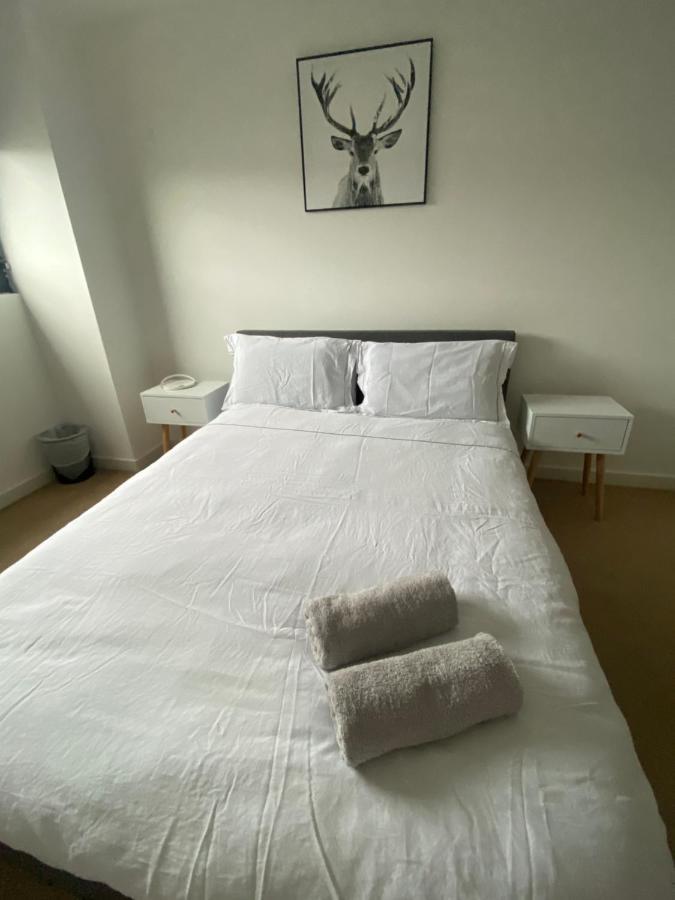 Secc&Hydro Beautiful 2Br Apartment With Free Parking Глазго Екстер'єр фото